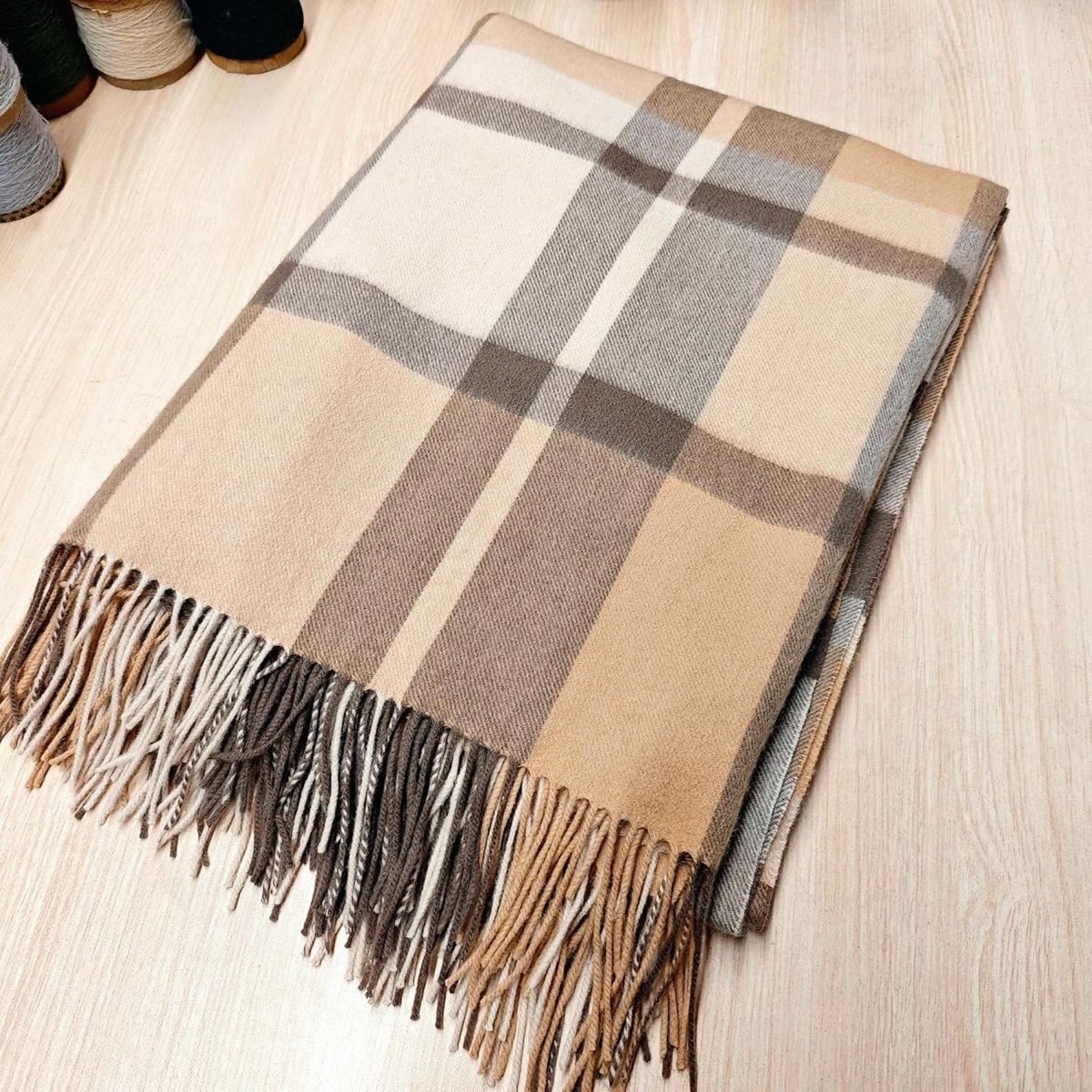 Pure Wool Plaid Throw Blanket 2